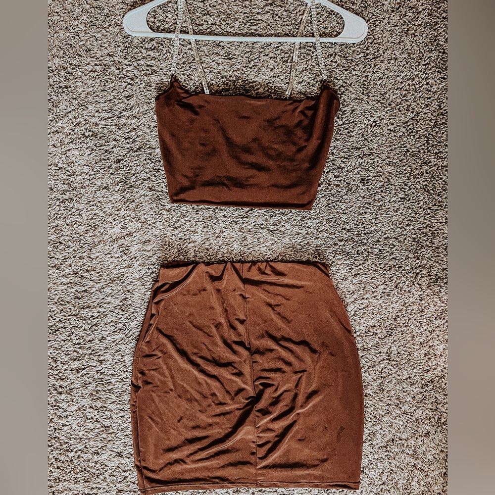 Two piece set